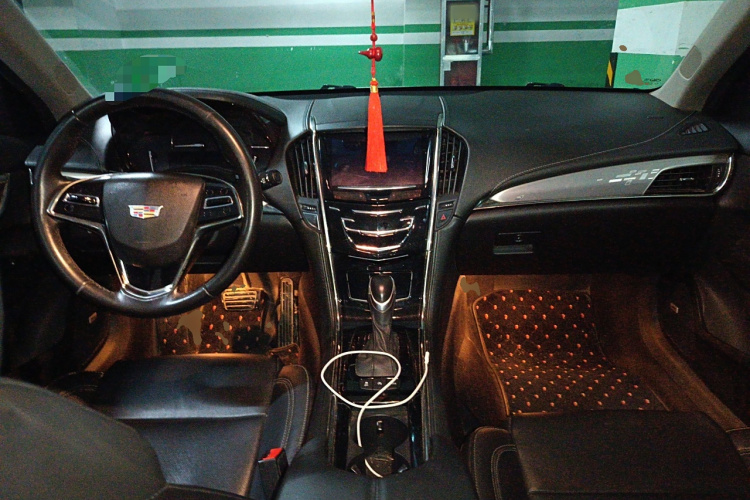凯迪拉克ATS-L 2017款 28T 时尚型中控内饰12