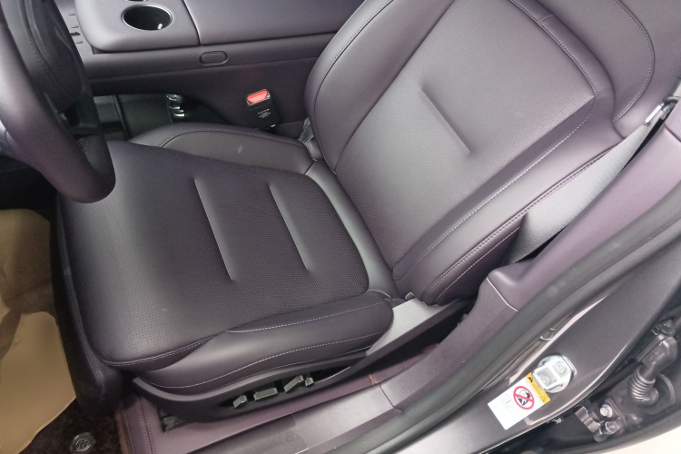 阿维塔06 2025款 Ultra纯电版中控内饰19