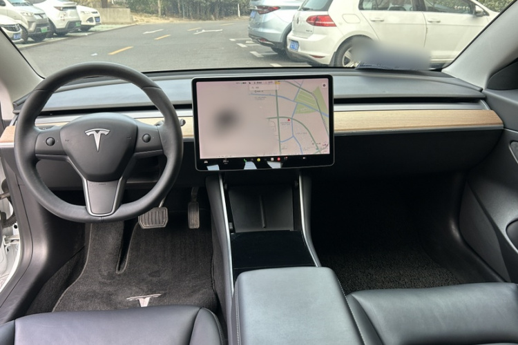 特斯拉 Model 3(进口) 2019款 标准续航后驱升级版(60度)中控内饰7011