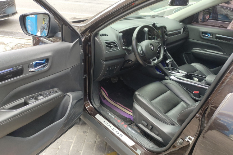 雷诺 科雷傲 2017款 2.5L 四驱至尊版中控内饰7003