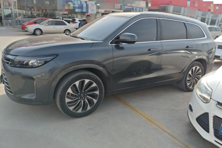 鸿蒙智行 问界M7 2022款 1.5T 后驱舒适版车身外观4