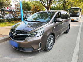 别克GL8 2020款 陆上公务舱 652T 豪华型