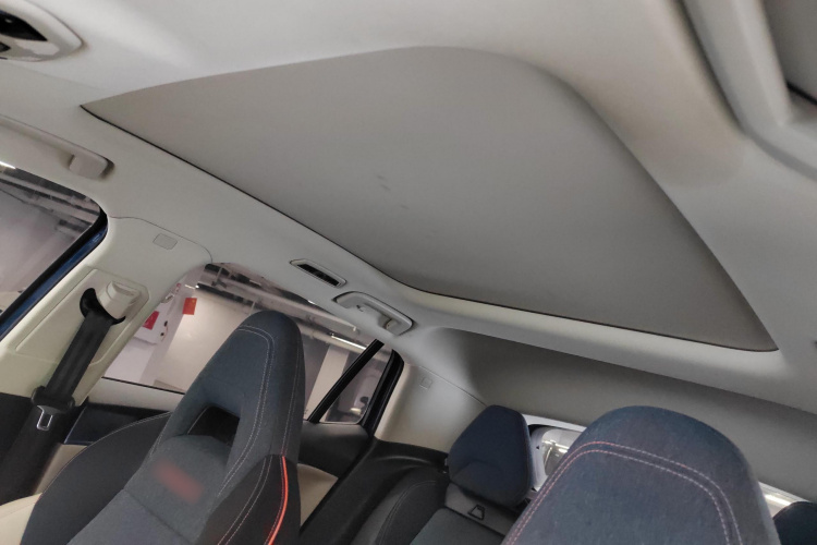 领克06 2020款 1.5T 耀Halo中控内饰22