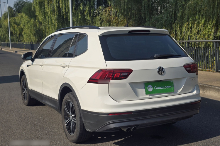 大众 途观L 2019款 330TSI 自动两驱风尚版 国VI车身外观6003