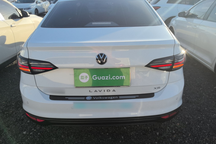 大众 朗逸 2023款 新锐 1.5L 自动出众新逸版车身外观6