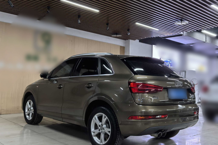 奥迪Q3 2018款 30周年年型 30 TFSI 时尚型车身外观6003