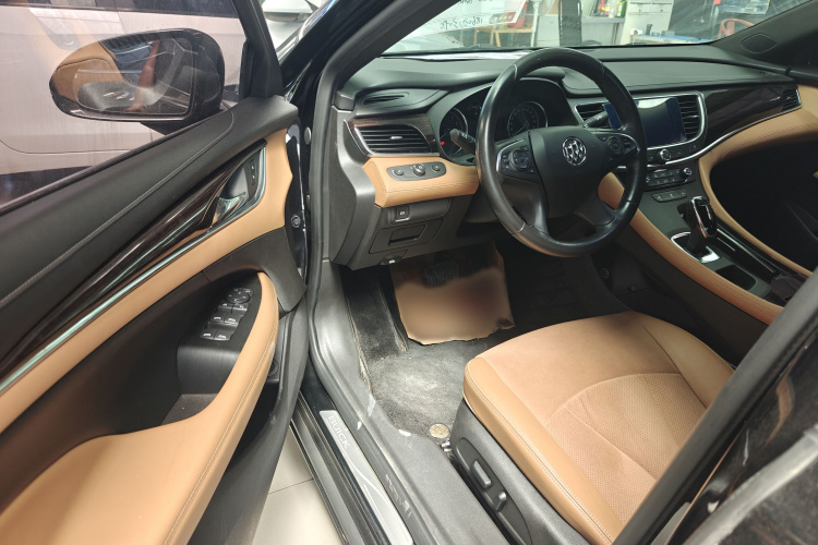 别克 君越 2018款 28T 精英型中控内饰7003