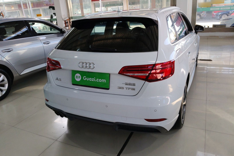 奥迪A3 2019款 Sportback 35 TFSI 运动型 国V车身外观6