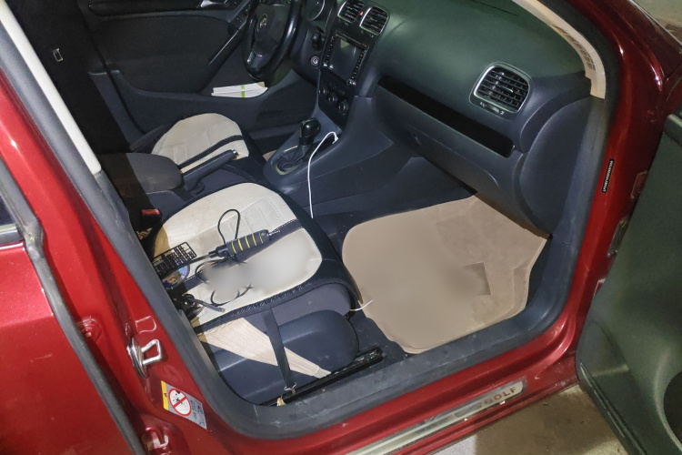 大众 高尔夫 2012款 1.6 自动舒适型局部细节9005