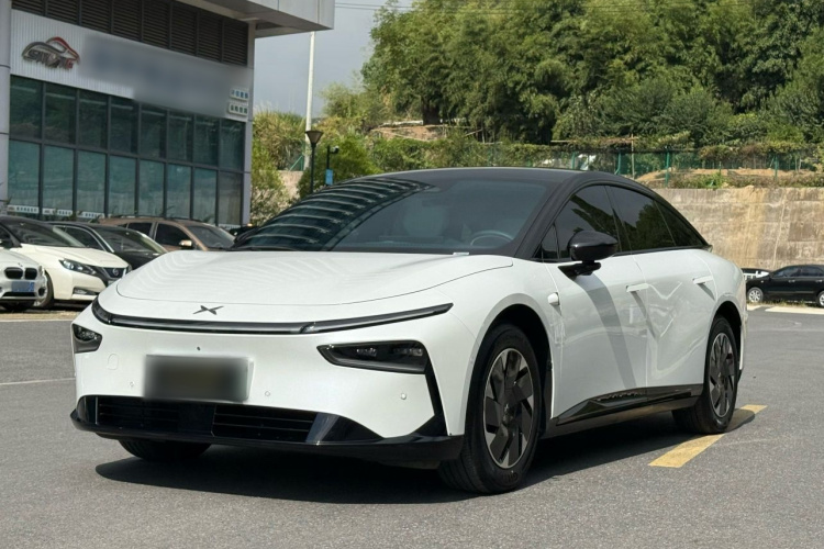 小鹏P7+ 2024款 长续航 Max车身外观1