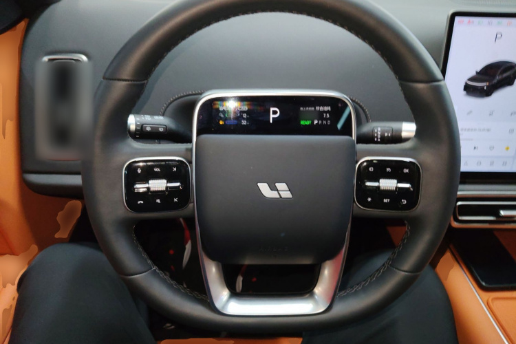 理想汽车 理想L6 2025款 Max 智能焕新版中控内饰13