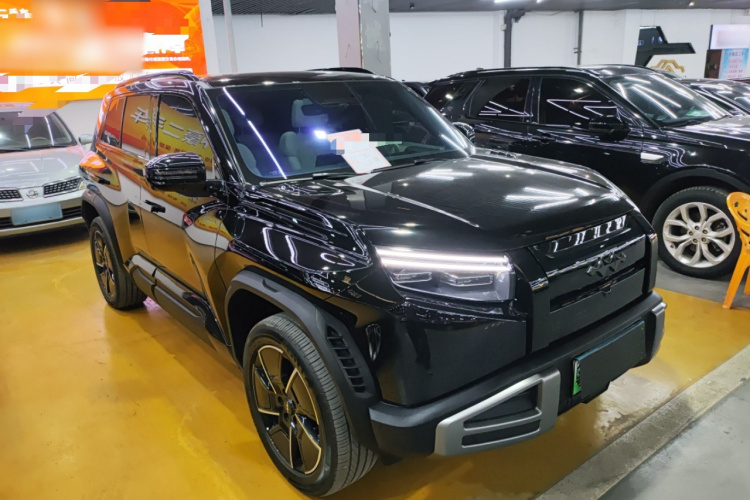 方程豹 钛3 2025款 501KM 四驱智驾Max版车身外观3