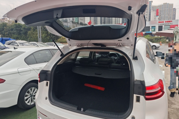 哈弗F7 2020款 2.0T 四驱i悦机舱底盘23