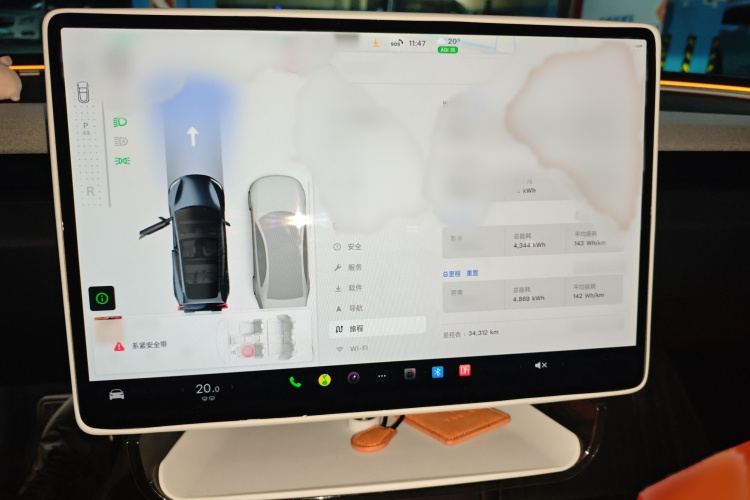 特斯拉 Model 3 2023款 长续航全轮驱动版局部细节14