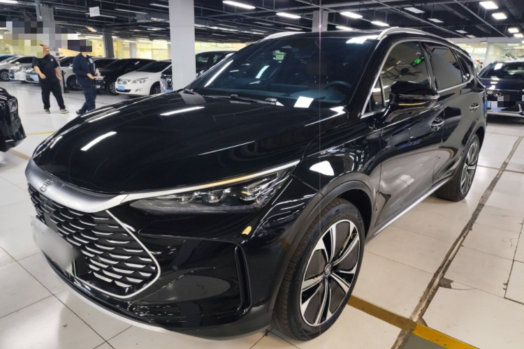 比亚迪 唐新能源 2022款 DM-p 215KM 四驱旗舰型车身外观1