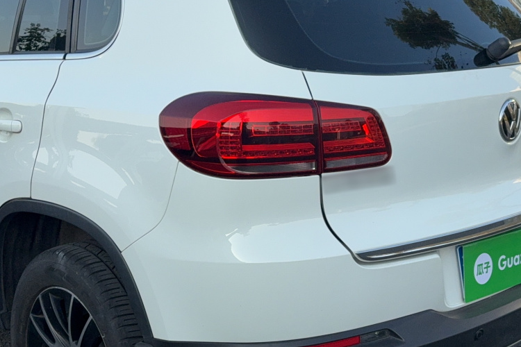 大众 途观 2016款 300TSI 自动两驱豪华版车身外观6008