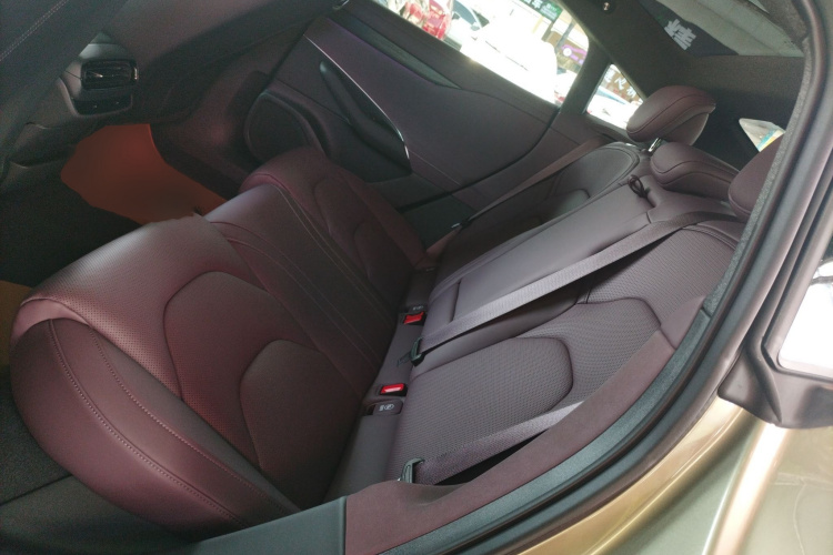 小米汽车 小米SU7 2024款 后驱超长续航高阶智驾Pro版中控内饰7004