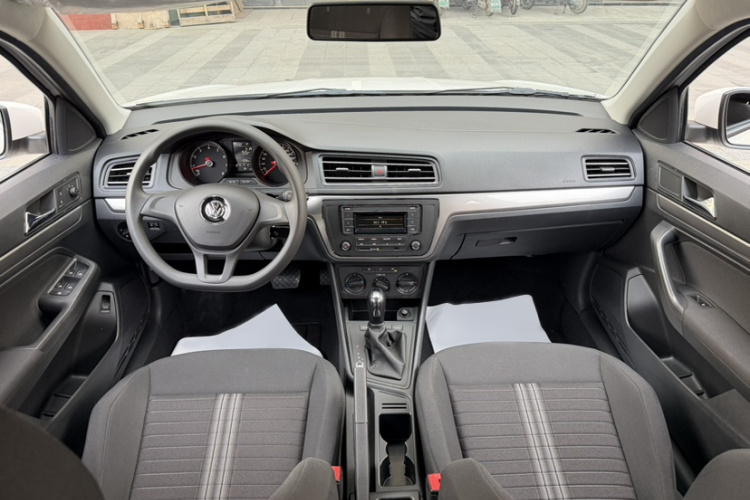 大众 2019款 朗逸启航 1.5L 自动风尚版 国VI中控内饰7003