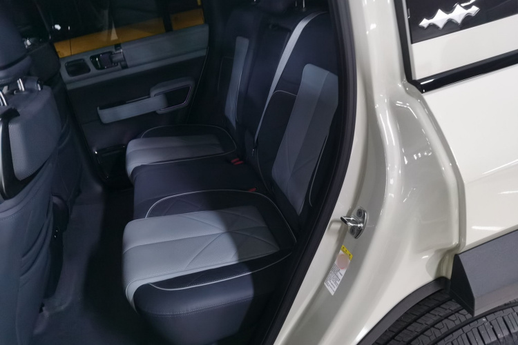 方程豹 豹5 2023款 领航版中控内饰21