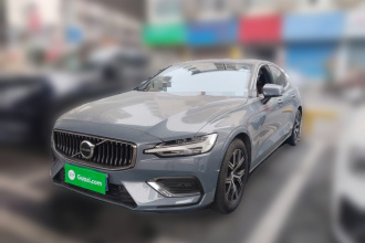 沃尔沃S60 2024款 B4 智逸豪华版