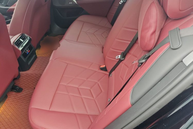 宝马5系 2024款 525Li 豪华套装中控内饰21