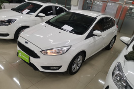 福特 福克斯 2017款 两厢 1.6L 自动舒适型智行版