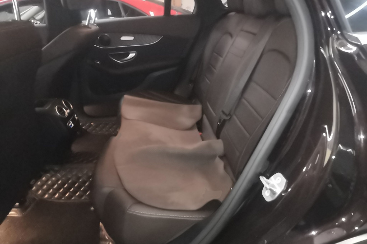 奔驰GLC 2022款 改款二 GLC 260 L 4MATIC 豪华型中控内饰7004