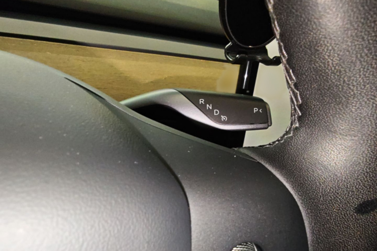 特斯拉 Model Y 2022款 后轮驱动版局部细节18