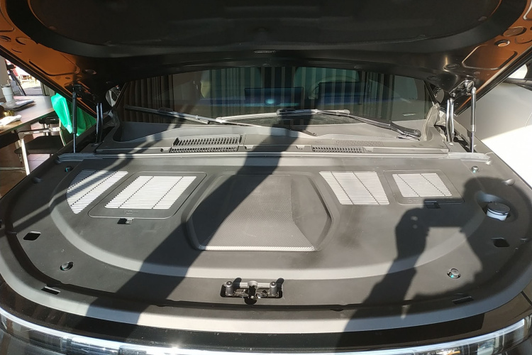 星途 星纪元 ET 2025款 增程 265 Max两驱城区辅助驾驶机舱底盘24