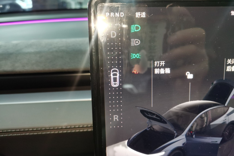 特斯拉 Model Y 2025款 长续航全轮驱动 首发版局部细节18