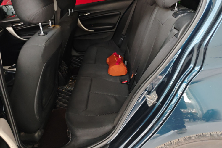 宝马1系(进口) 2013款 改款 118i 领先型中控内饰7004