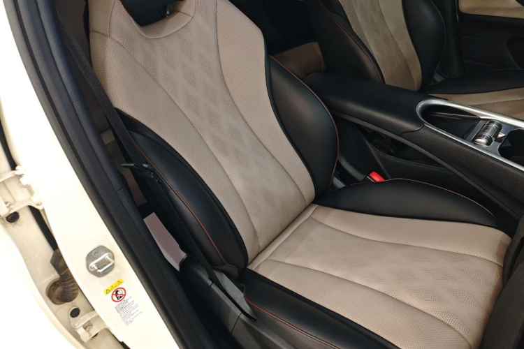 比亚迪 海豚 2023款 420km 时尚版局部细节41