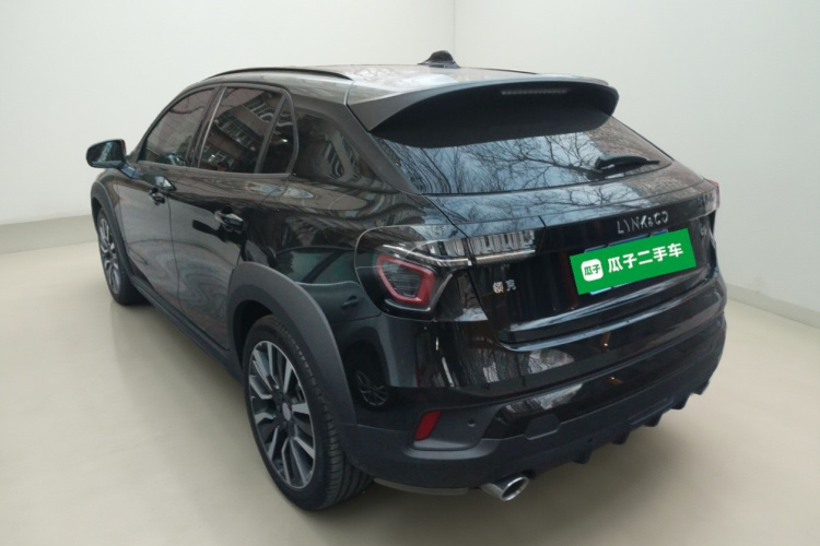 领克02 2021款 2.0TD 自动两驱劲 冠军版车身外观5