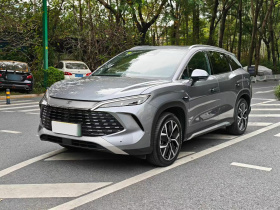 比亚迪 宋L DM-i 2025款 智驾版 160km 超越型