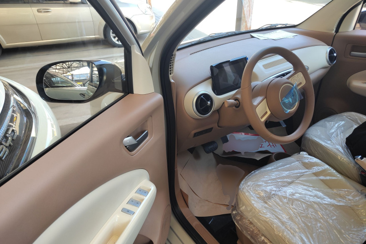 五菱汽车 宏光MINIEV 2025款 四门版 进阶款中控内饰20