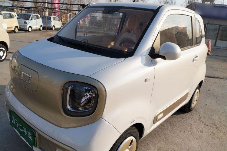 奔腾小马 2026款 222km 萌趣马 Plus车身外观1