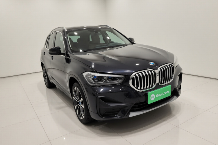 宝马X1 2020款 sDrive20Li 时尚型车身外观3