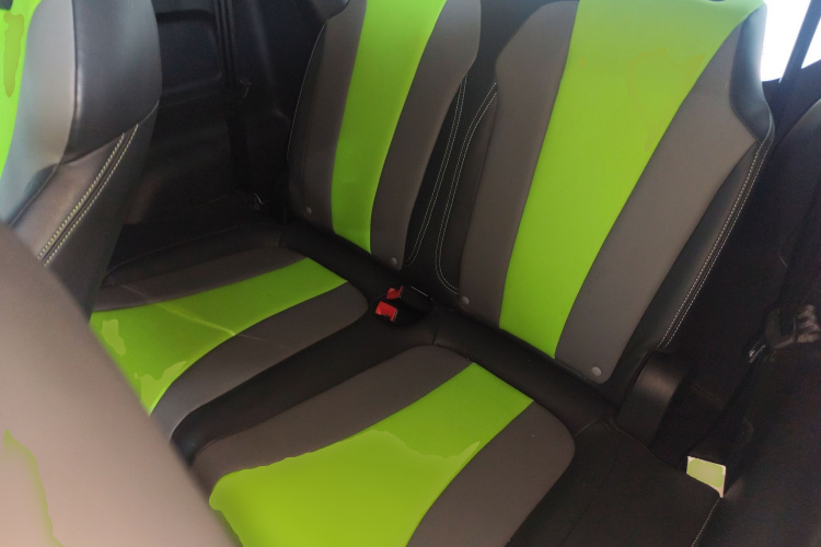 荣威 科莱威CLEVER 2021款 302km新四座超能版中控内饰21