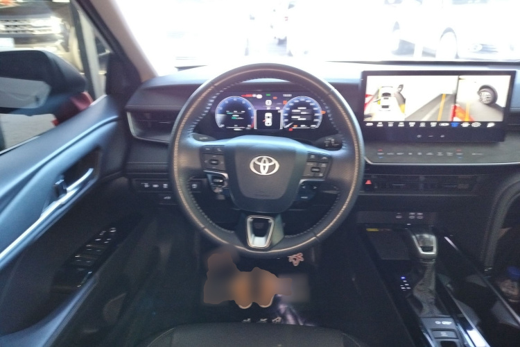 丰田 凯美瑞 2024款 2.0G 尊贵版中控内饰13