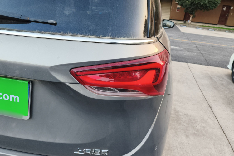 别克GL6 2019款 18T 6座互联尊贵型 国VI车身外观9