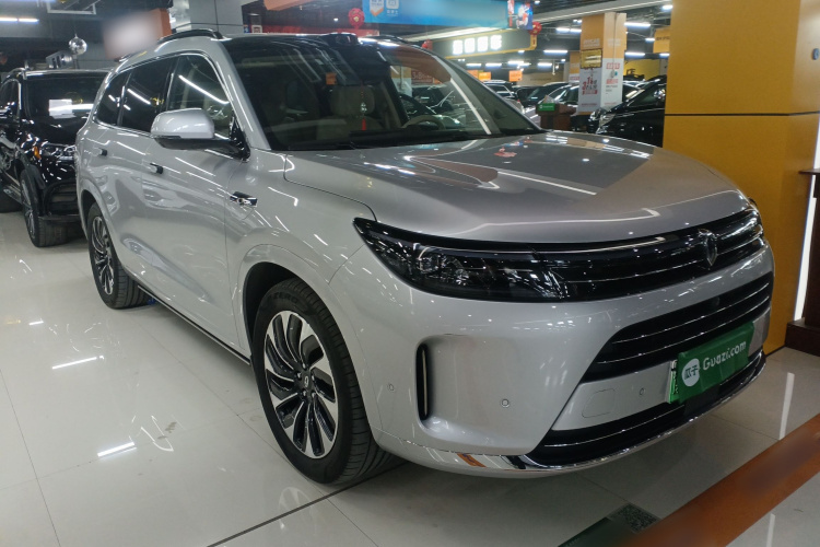 鸿蒙智行 问界M7 2024款 1.5T 智驾四驱Max版 5座车身外观6002