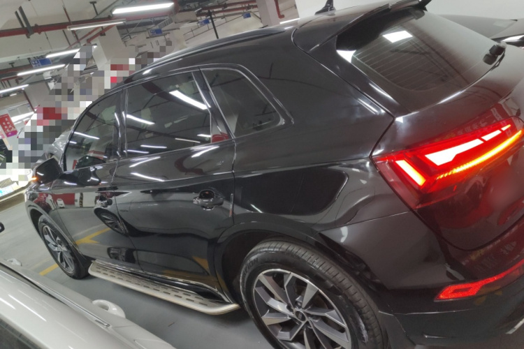 奥迪Q5L 2024款 40 TFSI 豪华动感型车身外观6003