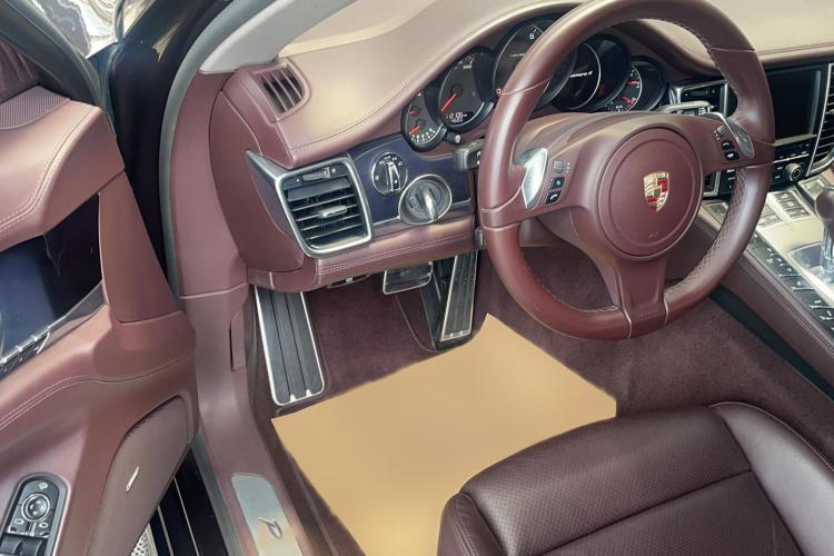 保时捷 2014款 Panamera 4 3.0T中控内饰20