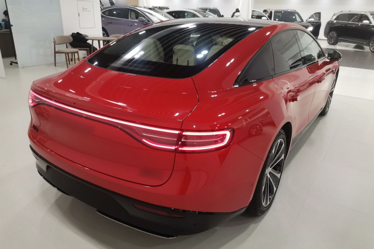 鸿蒙智行 智界S7 2024款 Ultra 四驱旗舰版车身外观7