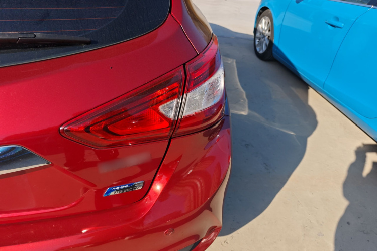 日产 骐达TIIDA 2019款 1.6L CVT酷动版 国VI车身外观6006