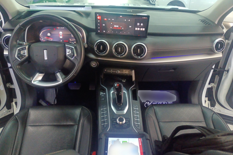 魏牌 VV6 2020款 2.0T 两驱智护+中控内饰12