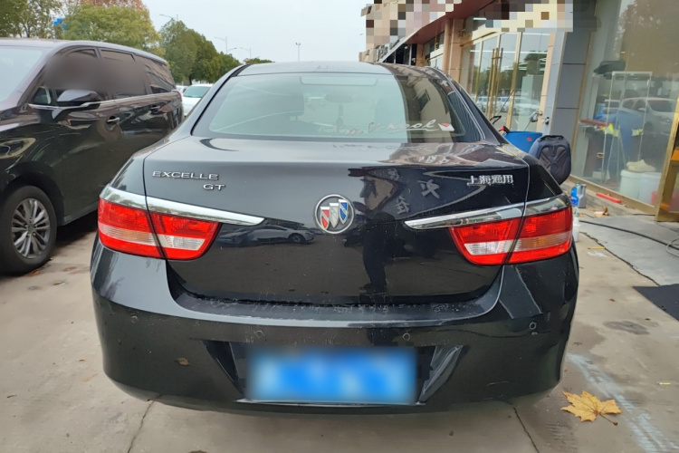 别克 英朗 2013款 GT 1.6L 手动进取版车身外观6