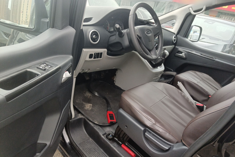 江淮瑞风 瑞风M3 2019款 创客版 1.8L 豪华型中控内饰20