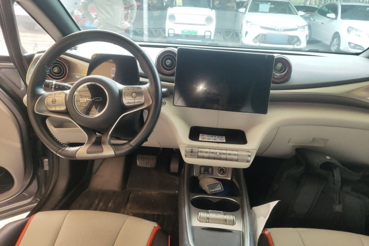 比亚迪 海豚 2021款 405km 自由版中控内饰7002