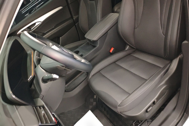 别克 昂科威 2025款 25T 进享白金版局部细节19